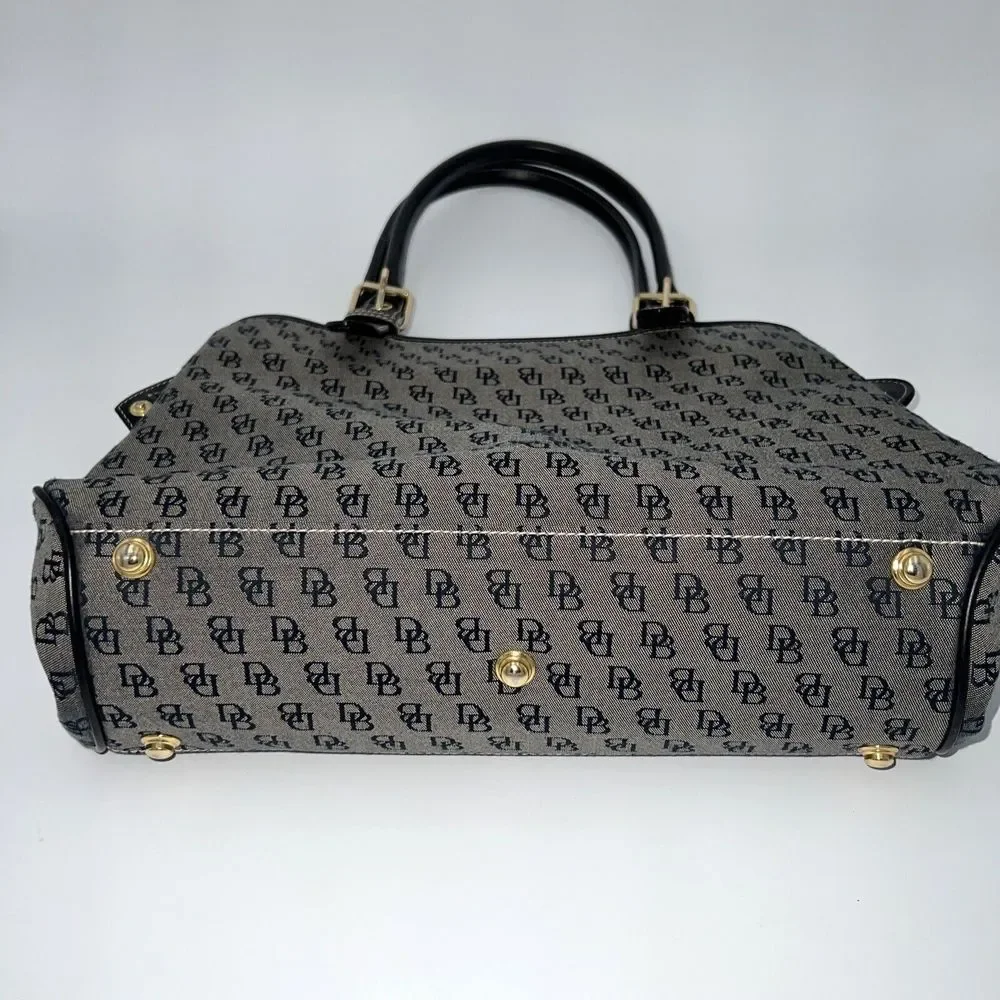 Dooney and Bourke H035C B1 Buckle Satchel Black Trim Grey Purse Canvas Bag EUC - Picture 3 of 14